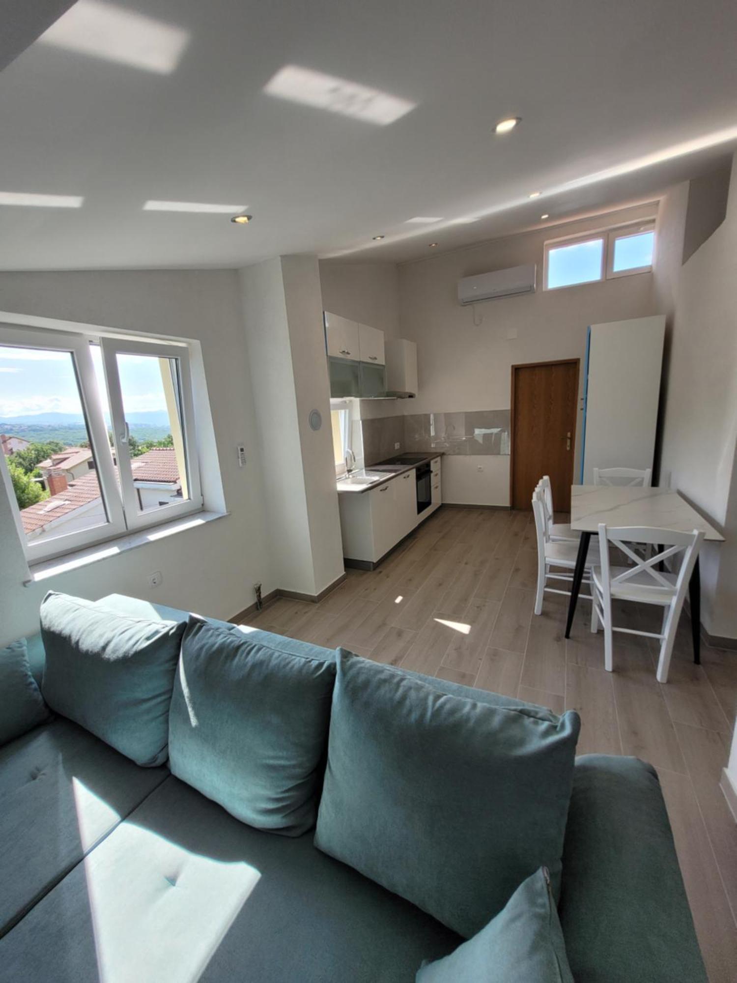 Apartman Andy Matulji Exteriör bild