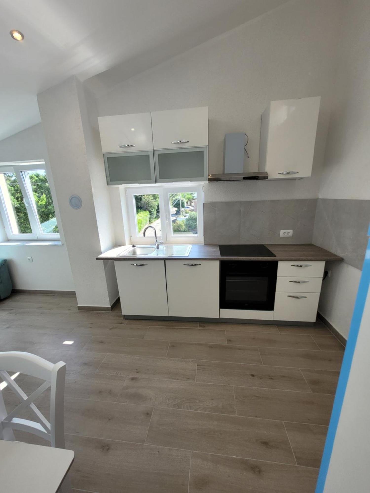 Apartman Andy Matulji Exteriör bild